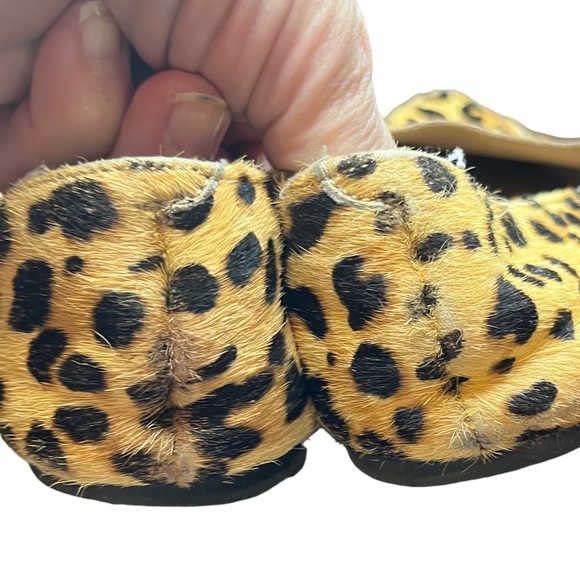 Steve Madden Tan/Black Leopard Cow Hair Slip on Flats Sz 7 - Picture 7 of 9